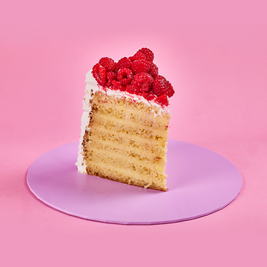 JOHAN CAKE.jpg__PID:4d82be07-3d61-47fe-b609-68cb2b2fde86
